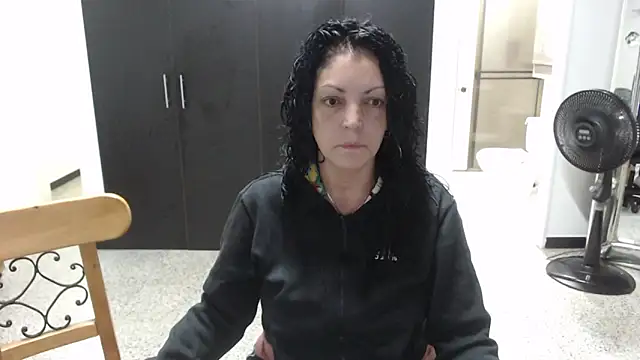 mijal queen online show from 03.15.25