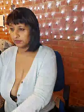 Lilybanx online show from 01.26.25