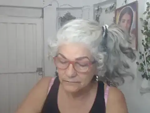 FunnyGrandma online show from 09.09.25