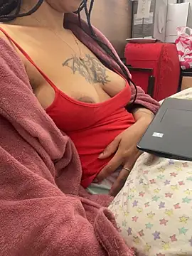blackmodel online show from 12.23.24