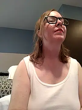 SweetandNaughty1 online show from 10.15.25