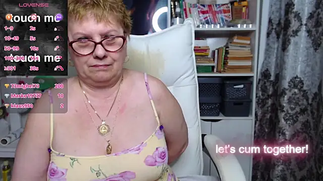 Snapshot of Mella4you chatting on 01.17.25 Mella4you online show from 01.17.25