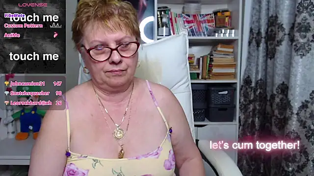 Snapshot of Mella4you chatting on 01.30.25 Mella4you online show from 01.30.25