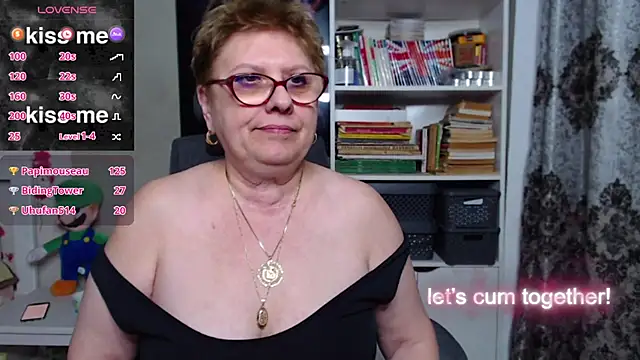 Snapshot of Mella4you chatting on 02.27.25 Mella4you online show from 02.27.25