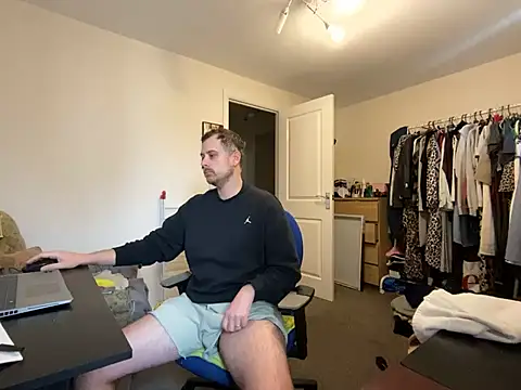 Kramer023 online show from 02.17.25