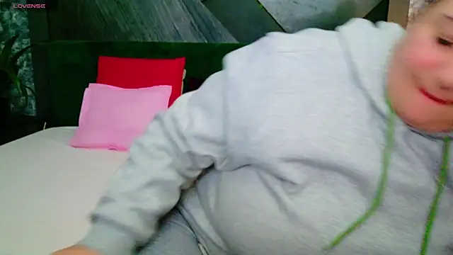 AleshaArabian online show from 02.25.25