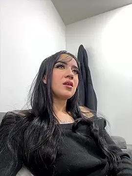 EmmyEvans1 online show from 01.15.26