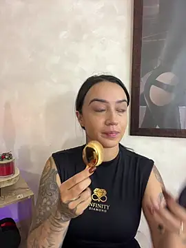 EmmyEvans1 online show from 02.14.26