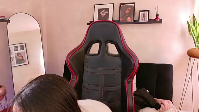 EmmyEvans1 online show from 03.05.26