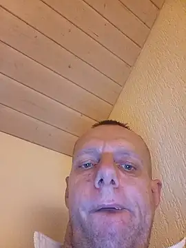 Kw8585kw online show from 01.10.26