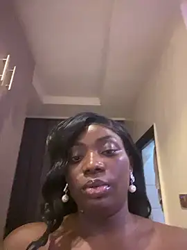 Snapshot of Sweetbootty chatting on 11.14.25 Sweetbootty online show from 11.14.25