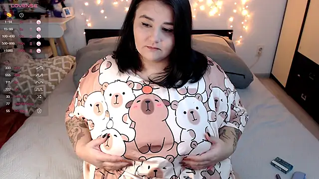 naughtykiss online show from 10.06.25