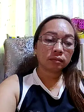 asianwet4u online show from 10.14.25