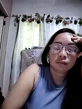 asianwet4u online show from 12.18.25