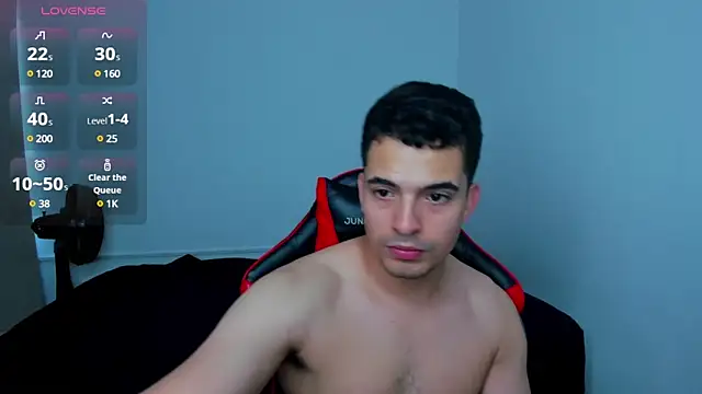 tanner hard  online show from 03.12.25