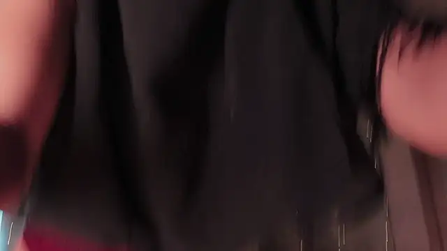 Snapshot of sweet_diazzz chatting on 10.16.25 sweet diazzz online show from 10.16.25