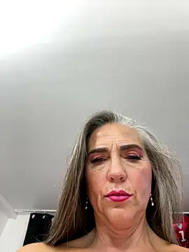 Snapshot of Alimela chatting on 11.01.25 Alimela online show from 11.01.25