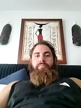 Snapshot of Pokietommy chatting on 01.05.25 Pokietommy online show from 01.05.25