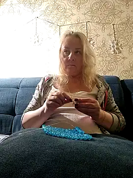 Snapshot of Janahotty chatting on 02.04.25 Janahotty online show from 02.04.25