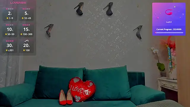 Snapshot of emilianna666 chatting on 11.05.25 emilianna666 online show from 11.05.25