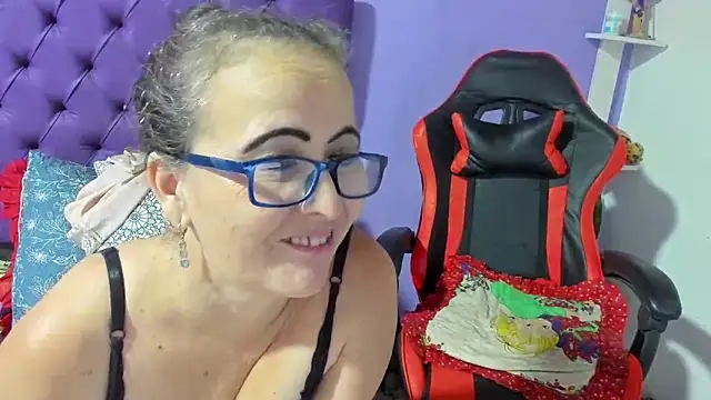 Margoth clain online show from 10.04.25