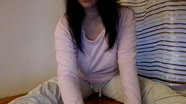 SofiaLenis online show from 12.14.25