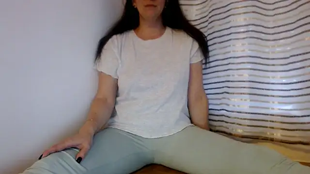 Snapshot of SofiaLenis chatting on 07.17.26 SofiaLenis online show from 07.17.26
