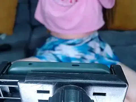 Snapshot of kamila-diablita chatting on 03.18.25 kamila-diablita online show from 03.18.25