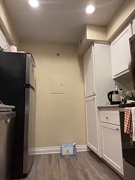 Snapshot of Evie-Luna chatting on 10.08.25 Evie-Luna online show from 10.08.25