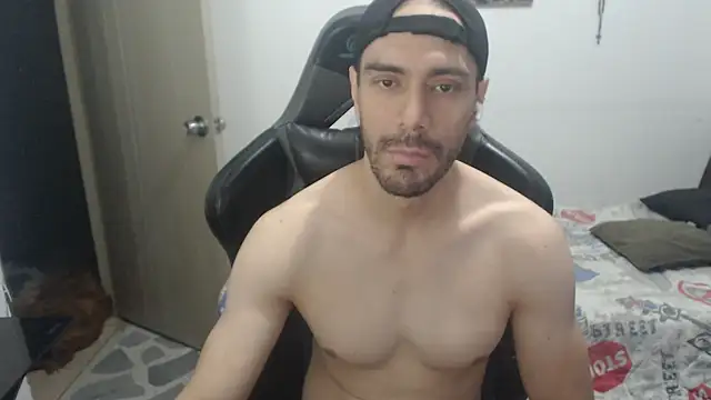 Snapshot of samuelgarcia_ chatting on 07.24.26 samuelgarcia online show from 07.24.26