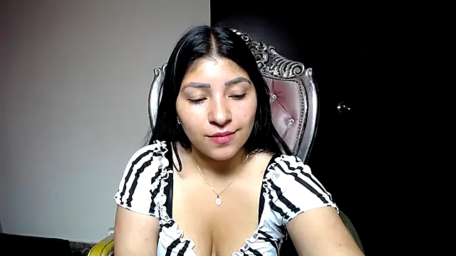 holly20a online show from 01.21.25
