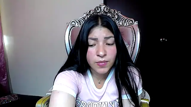 holly20a online show from 03.21.25