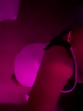 6lue6a6y69 online show from 11.23.25