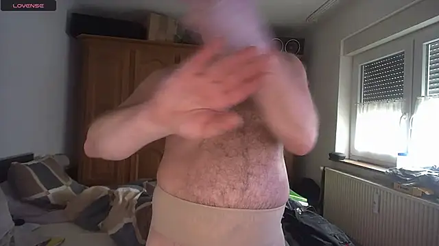 iliebetights online show from 01.12.26