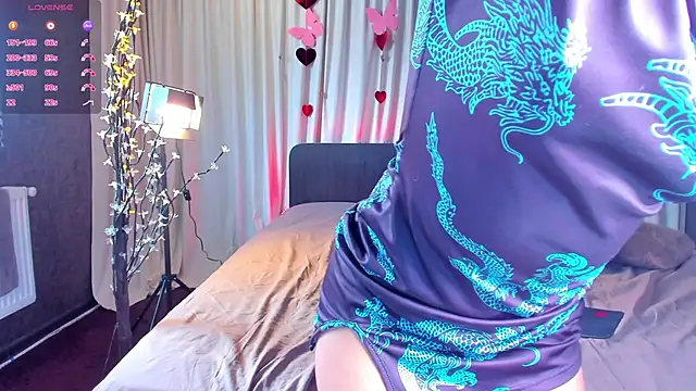 Snapshot of JesikaLooove chatting on 02.28.26 JesikaLooove online show from 02.28.26