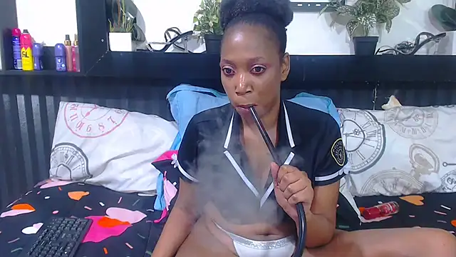 CurvaciousTeaser online show from 03.03.25
