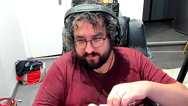 Snapshot of bears549a chatting on 12.19.24 bears549a online show from 12.19.24