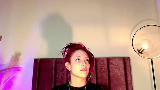 JupiteFox online show from 10.12.25