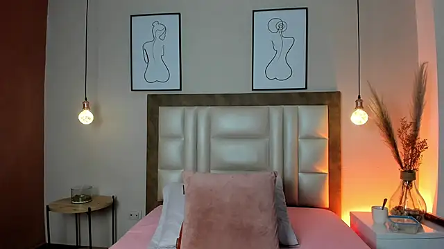 JupiteFox online show from 12.05.25