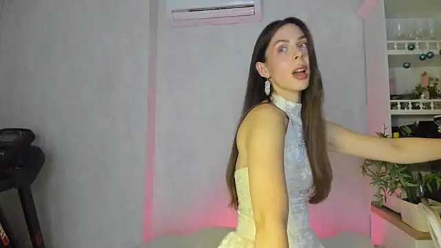 Snapshot of Teresa_Hardly chatting on 10.09.25 Teresa Hardly online show from 10.09.25