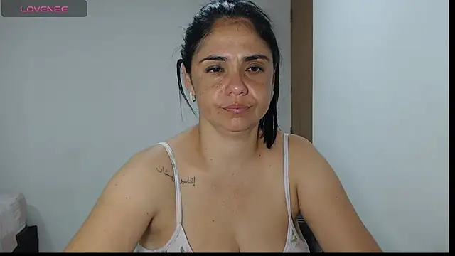 selena ferri online show from 10.08.25