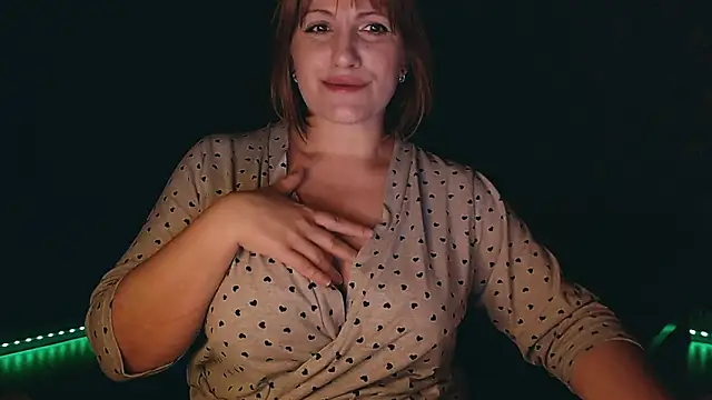 Snapshot of _letty_ chatting on 04.25.26 letty online show from 04.25.26