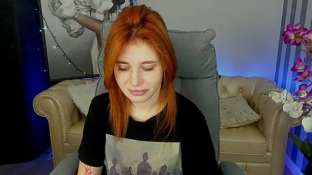 EmilyFoxxi online show from 12.27.24