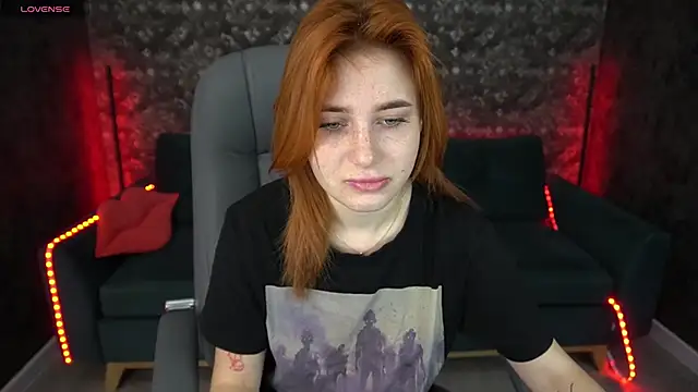EmilyFoxxi online show from 01.05.25