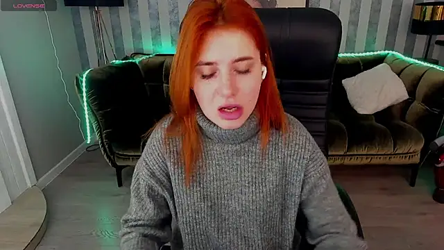 EmilyFoxxi online show from 01.08.25