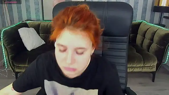 EmilyFoxxi online show from 01.15.25