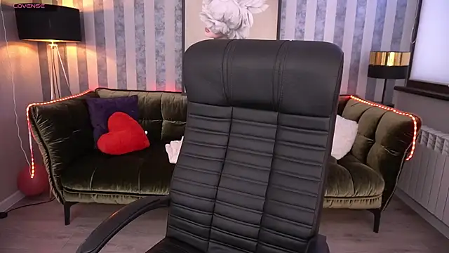 EmilyFoxxi online show from 03.14.25