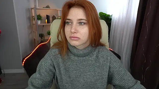 EmilyFoxxi online show from 03.17.25