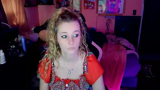 AsiaGoesPro online show from 04.06.26