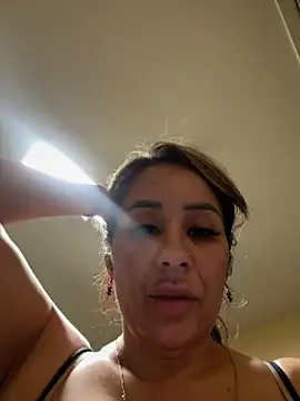 Aw ThROAt9 online show from 05.25.26